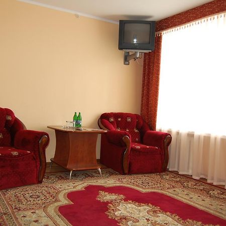 RP hotel Лісова пісня Ковель Экстерьер фото